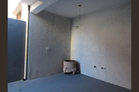 Casa à venda com 90m², 2 quartos e 2 vagasÁrea externa