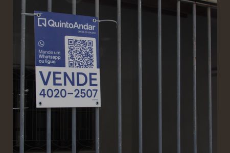 Casa à venda com 90m², 2 quartos e 2 vagasPlaca