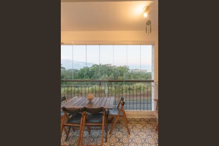 Sacada da Sala de apartamento à venda com 2 quartos, 77m² em Vila Ipê, Campinas