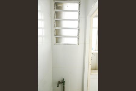 Apartamento à venda com 70m², 2 quartos e 1 vagaBanheiro de Serviço