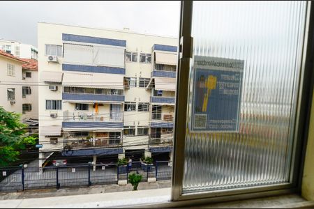 Apartamento à venda com 70m², 2 quartos e 1 vagaSala