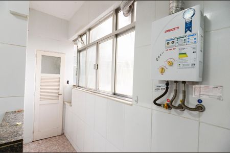 Apartamento à venda com 70m², 2 quartos e 1 vagaÁrea de Serviço