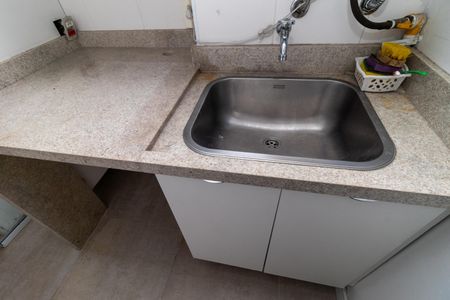 Apartamento à venda com 63m², 2 quartos e 1 vagaÁrea de Serviço