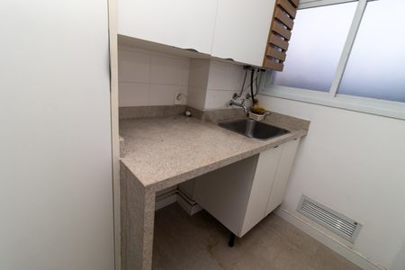 Apartamento à venda com 63m², 2 quartos e 1 vagaÁrea de Serviço