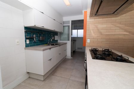 Apartamento à venda com 63m², 2 quartos e 1 vagaCozinha