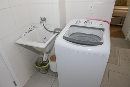 Apartamento à venda com 36m², 2 quartos e sem vaga Apartamento à venda com 36m², 2 quartos e sem vagaCozinha e Área de Serviço