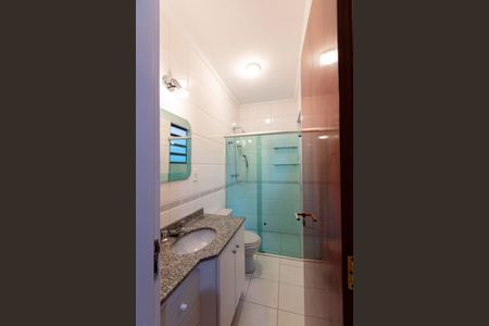 Casa à venda com 3 quartos, 206m² em Vila Nair, São Paulo