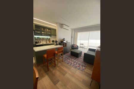 Apartamento à venda com 2 quartos, 82m² em Vila Ipojuca, São Paulo