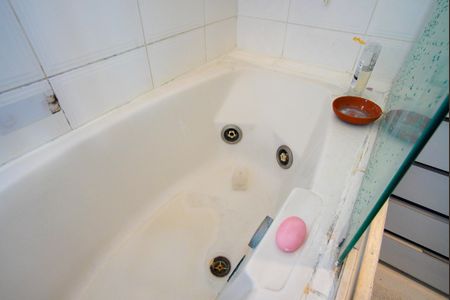 Apartamento à venda com 219m², 4 quartos e 2 vagasBanheiro da Suíte 2