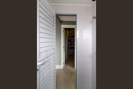 Apartamento à venda com 213m², 4 quartos e 4 vagasBanheiro de Serviço