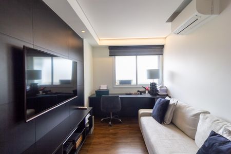 Apartamento à venda com 213m², 4 quartos e 4 vagasEscritório