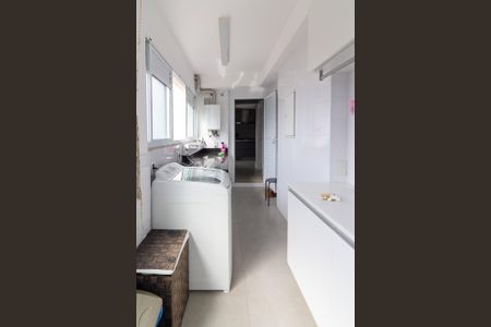 Apartamento à venda com 213m², 4 quartos e 4 vagasÁrea de Serviço