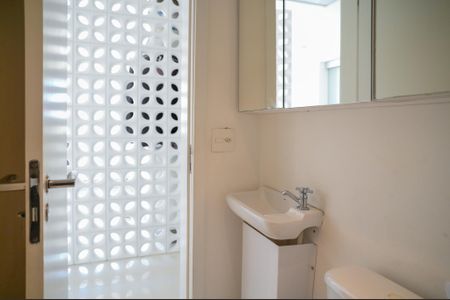 Apartamento à venda com 280m², 3 quartos e 4 vagasBanheiro de Serviço