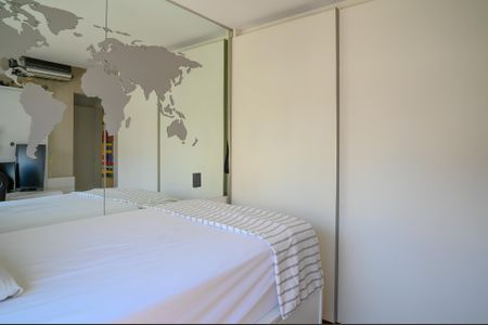 Apartamento à venda com 280m², 3 quartos e 4 vagasQuarto 1 - Suite