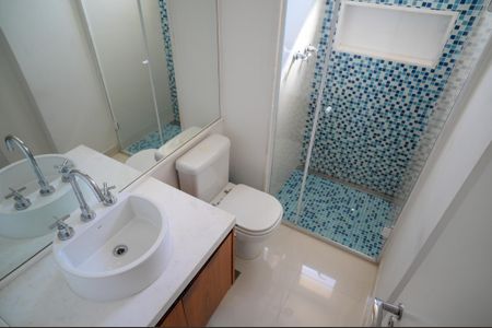 Apartamento à venda com 280m², 3 quartos e 4 vagasBanheiro Quarto 1 - Suite