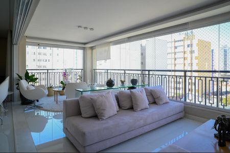 Apartamento à venda com 280m², 3 quartos e 4 vagasVaranda Integrada