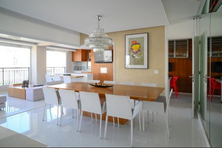 Apartamento à venda com 280m², 3 quartos e 4 vagasEspaço Gourmet