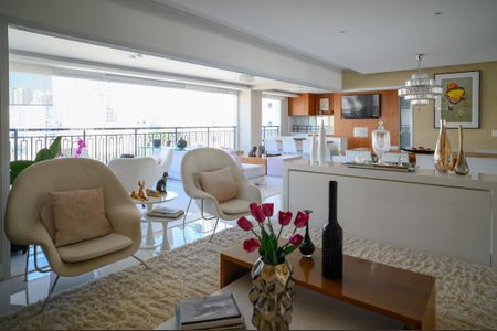 Apartamento à venda com 280m², 3 quartos e 4 vagasSala