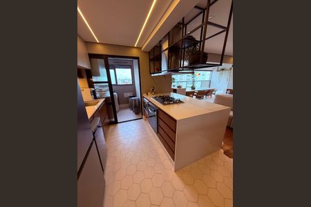 Cozinha de apartamento à venda com 3 quartos, 110m² em Vila Mariana, São Paulo