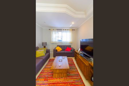 Casa à venda com 122m², 3 quartos e 2 vagasSala de Estar