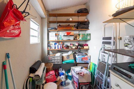 Casa à venda com 122m², 3 quartos e 2 vagasQuarto de Serviço