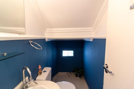 Casa à venda com 122m², 3 quartos e 2 vagasLavabo da Sala de Jantar