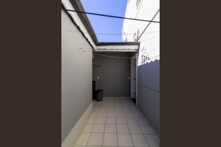Casa à venda com 122m², 3 quartos e 2 vagasQuintal