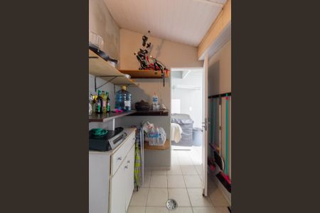 Casa à venda com 122m², 3 quartos e 2 vagasQuarto de Serviço