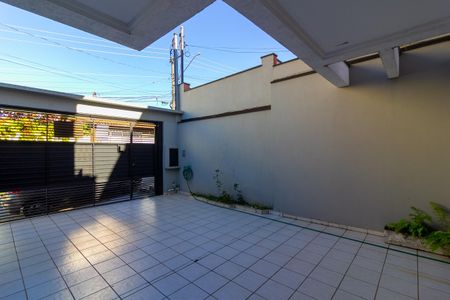 Casa à venda com 122m², 3 quartos e 2 vagasGaragem