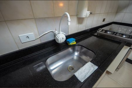 Casa de condomínio à venda com 89m², 2 quartos e 2 vagasCozinha