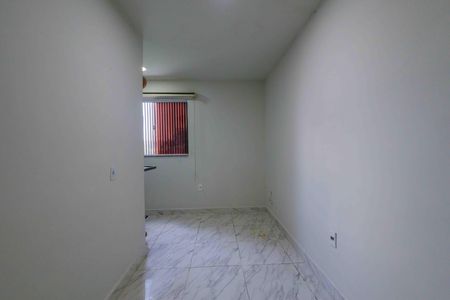Sala de apartamento para alugar com 1 quarto, 30m² em Vargem Grande, Rio de Janeiro