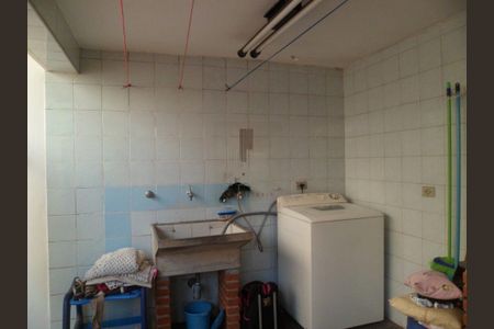 Casa à venda com 3 quartos, 180m² em Jardim Esmeralda, São Paulo