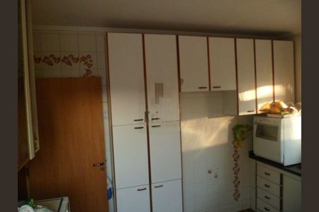 Casa à venda com 3 quartos, 180m² em Jardim Esmeralda, São Paulo