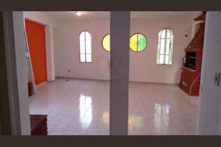 Casa à venda com 195m², 3 quartos e 2 vagas Casa à venda com 195m², 3 quartos e 2 vagasárea comum