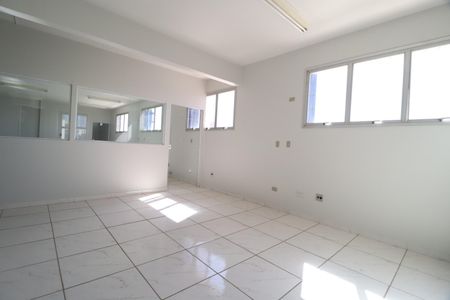 Apartamento para alugar com 230m², 2 quartos e sem vagaSala