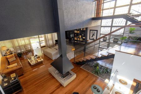 Casa à venda com 3 quartos, 341m² em Jardim dos Estados, São Paulo