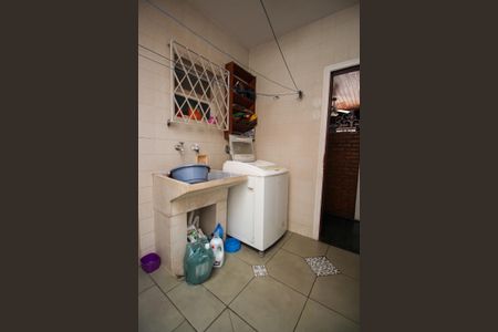 Casa à venda com 390m², 4 quartos e 4 vagasÁrea de Serviço