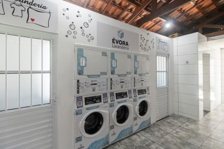 Apartamento à venda com 44m², 2 quartos e 1 vaga Apartamento à venda com 44m², 2 quartos e 1 vagaLavanderia