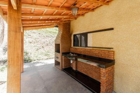 Apartamento à venda com 44m², 2 quartos e 1 vaga Apartamento à venda com 44m², 2 quartos e 1 vagaÁrea comum - Churrasqueira