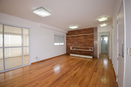 Apartamento para alugar com 167m², 3 quartos e 3 vagas Apartamento para alugar com 167m², 3 quartos e 3 vagasSala