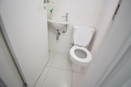 Apartamento para alugar com 167m², 3 quartos e 3 vagas Apartamento para alugar com 167m², 3 quartos e 3 vagasBanheiro Área de Serviço