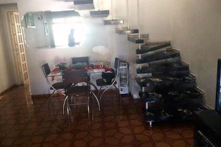 Casa à venda com 3 quartos, 155m² em Vila Matilde, São Paulo