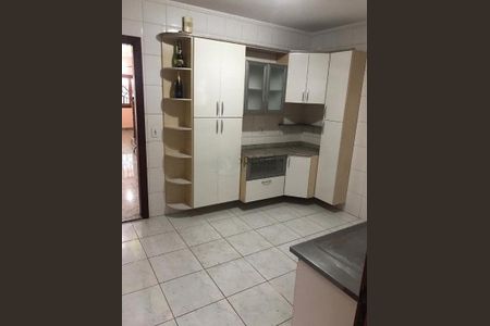 Casa à venda com 167m², 3 quartos e 2 vagas