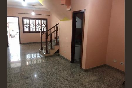 Casa à venda com 167m², 3 quartos e 2 vagas