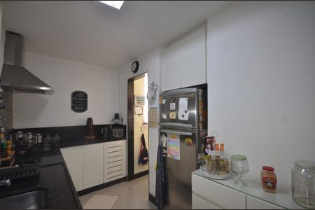 Apartamento para alugar com 110m², 2 quartos e sem vagaCozinha