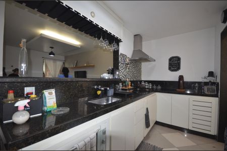 Apartamento para alugar com 110m², 2 quartos e sem vagaCozinha