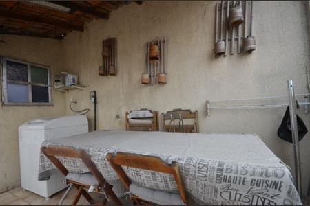 Apartamento para alugar com 110m², 2 quartos e sem vagaÁrea de Serviço