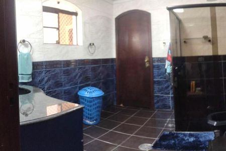 Casa à venda com 177m², 3 quartos e 3 vagas