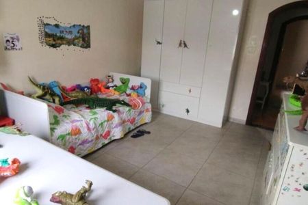 Casa à venda com 177m², 3 quartos e 3 vagas