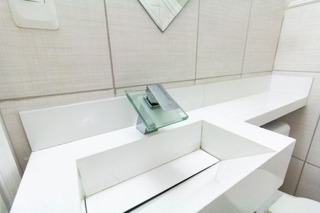 Casa à venda com 150m², 3 quartos e 2 vagasLavabo